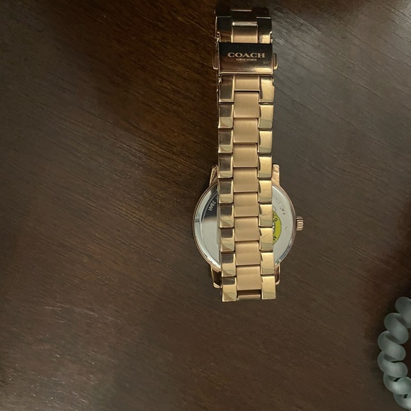 Rose gold coach watch - Picture 2 of 2